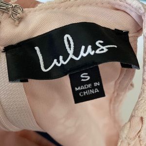 Lulus floral lace dress